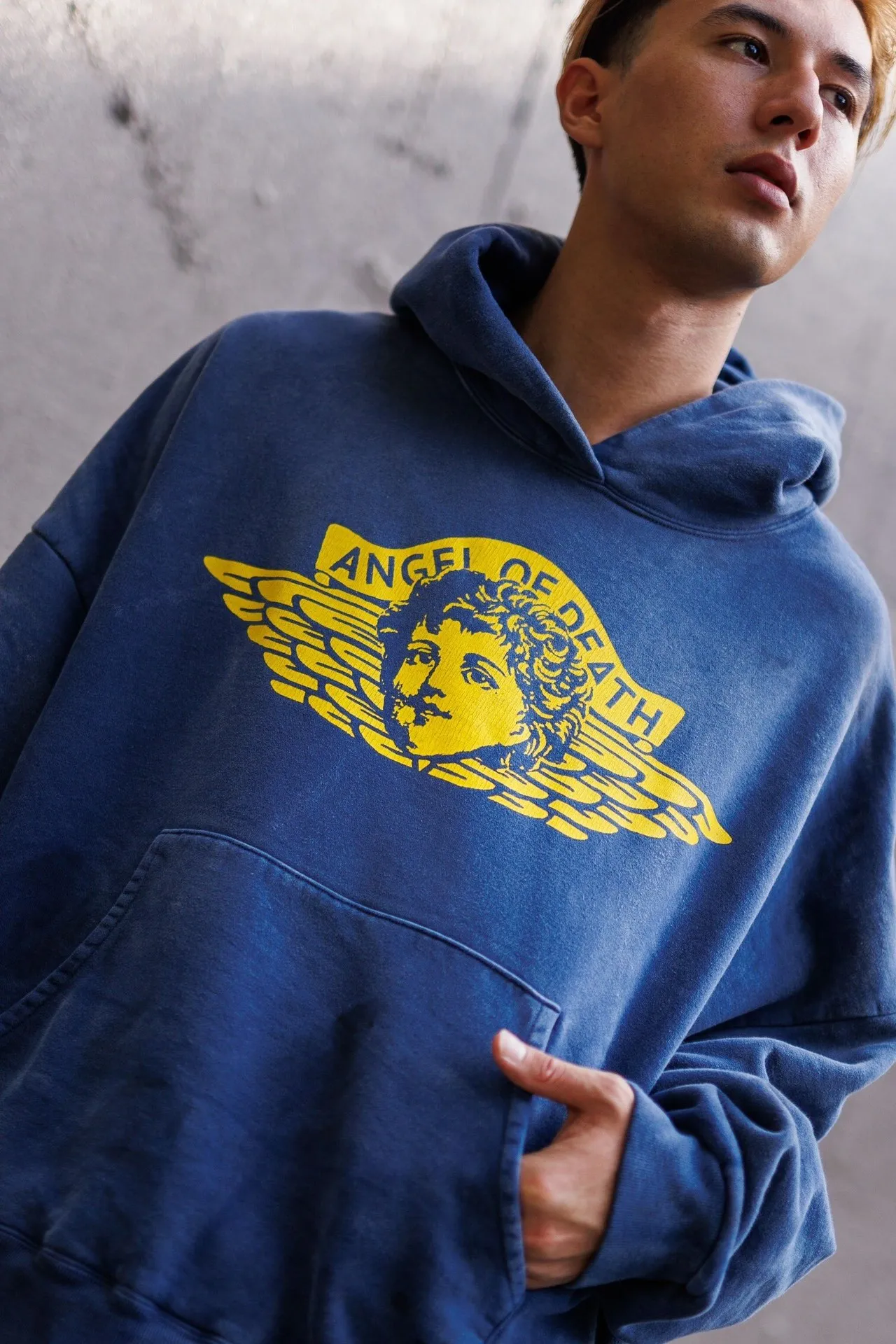 SAINT M×××××× ANGEL HOODIE/NAVY Angel Reborn Blue Hoodie Washed Blue S-XL Assute Garment Dyeing Full Clothes Water Fading Mud Dyeing Dirty Distress New Vintage Ceiling God Tailoring Original Super Loose Fit Customized Original Accessories God-level Print Restoration